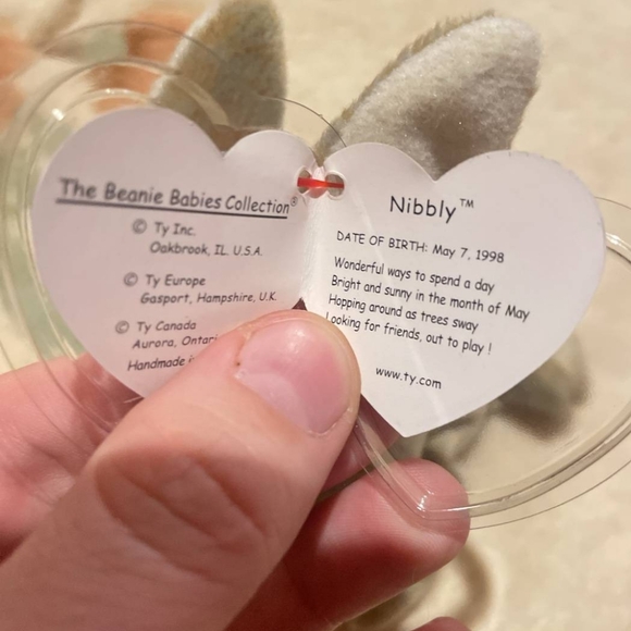 TY Beanie Baby Nibbly - Picture 5 of 5